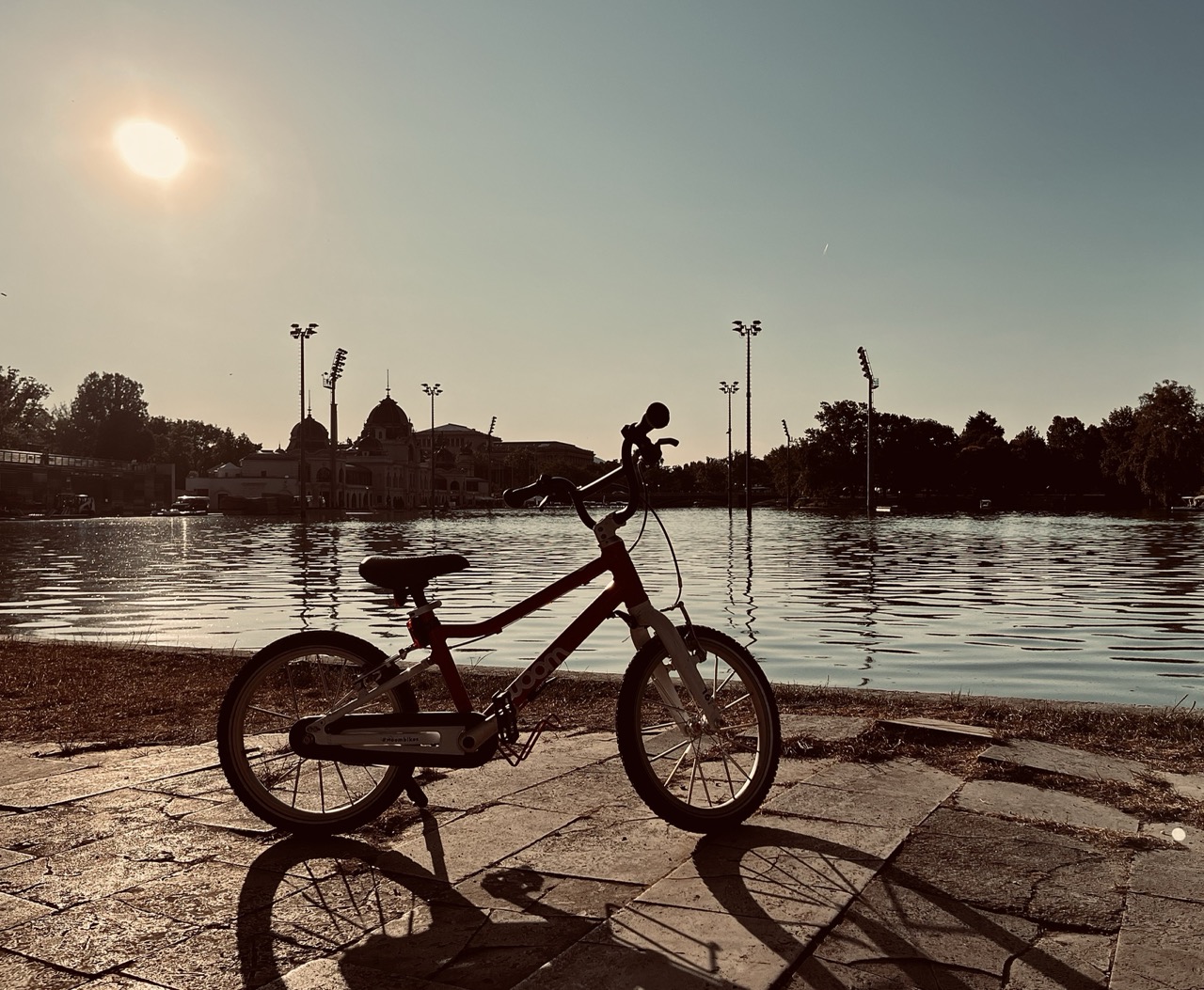 Bike at the lake